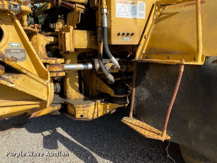 image for item DM4165 Caterpillar D400D  haul truck