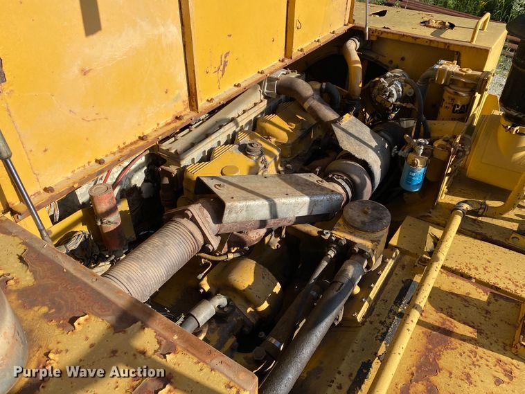 image for item DM4165 Caterpillar D400D  haul truck