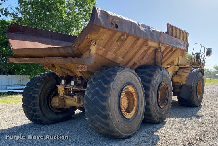 image for item DM4166 1994 Caterpillar D400D  haul truck