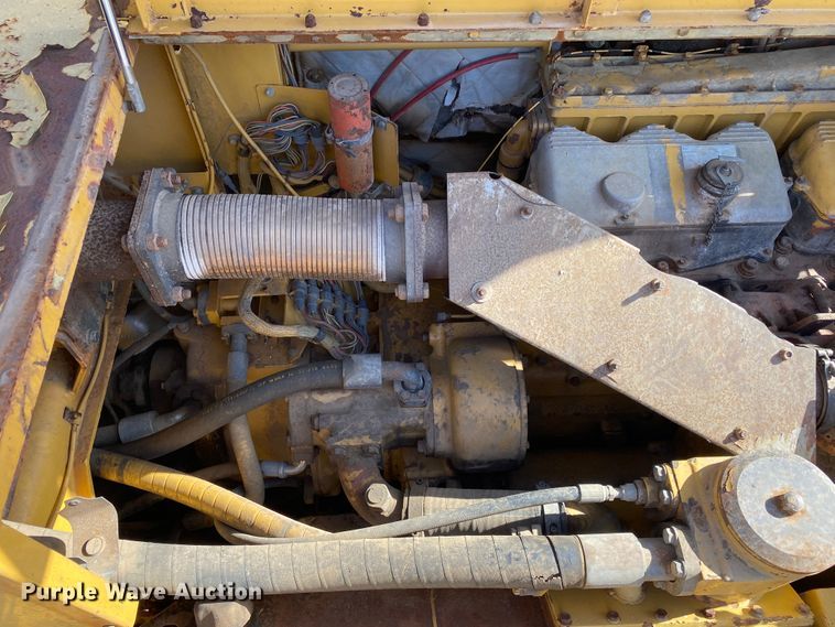 image for item DM4166 1994 Caterpillar D400D  haul truck