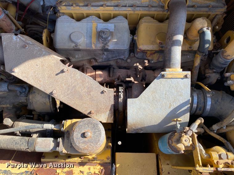 image for item DM4166 1994 Caterpillar D400D  haul truck