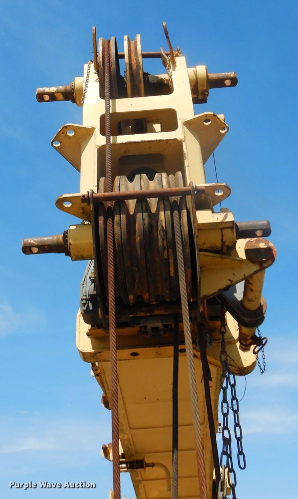 image for item DN0332 1995 Grove RT530D  crane