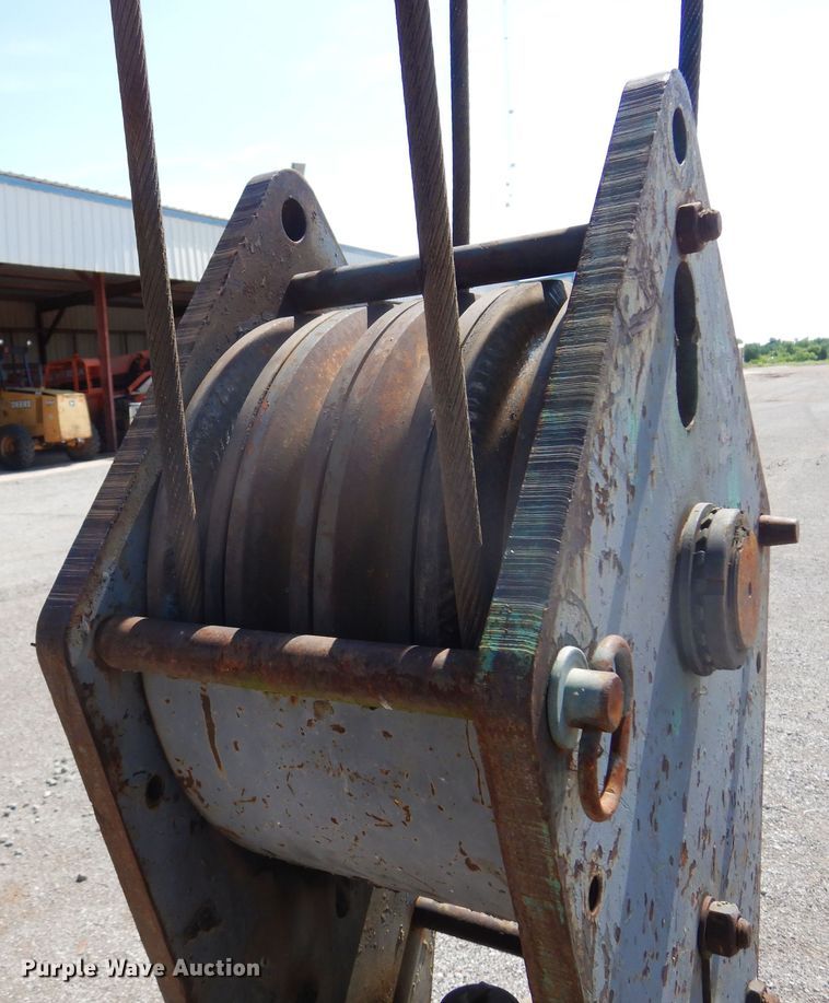 image for item DN0332 1995 Grove RT530D  crane