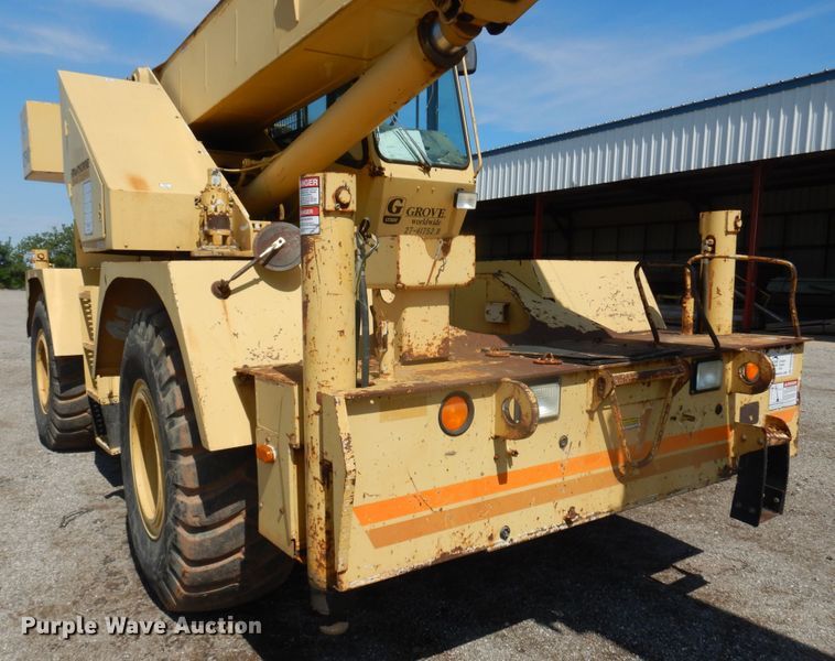 image for item DN0332 1995 Grove RT530D  crane