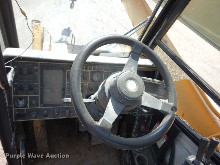 image for item DN0332 1995 Grove RT530D  crane