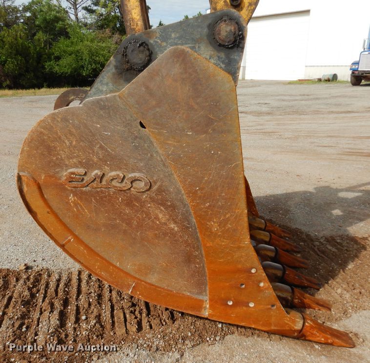 image for item DN0334 2011 Komatsu PC350LC-8  excavator