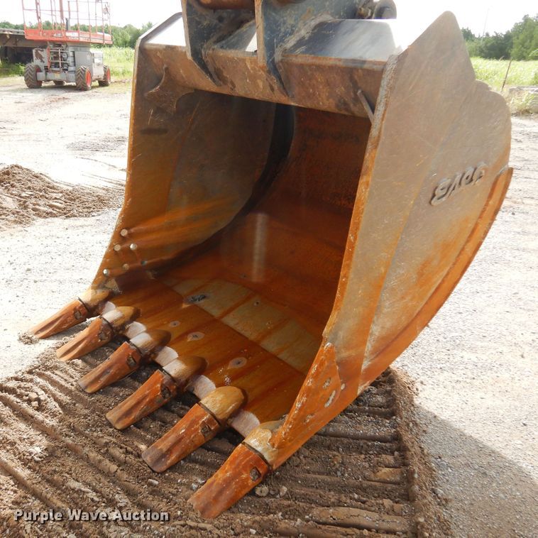 image for item DN0334 2011 Komatsu PC350LC-8  excavator