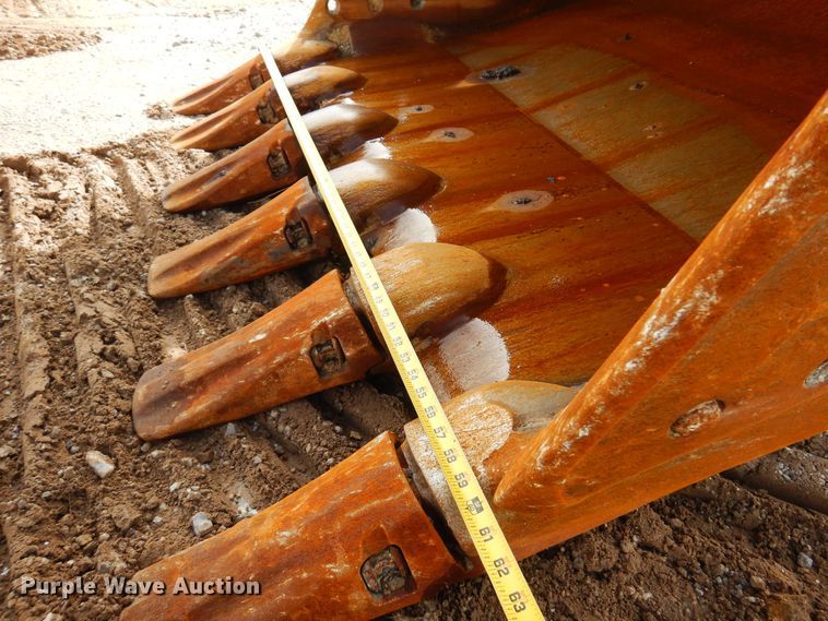 image for item DN0334 2011 Komatsu PC350LC-8  excavator