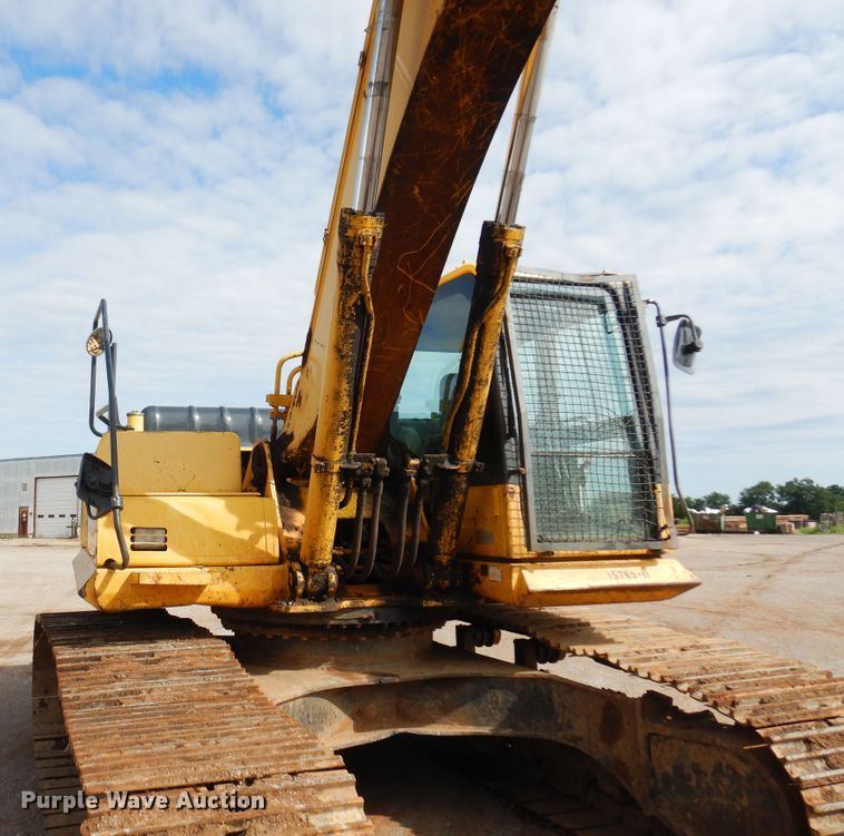 image for item DN0334 2011 Komatsu PC350LC-8  excavator