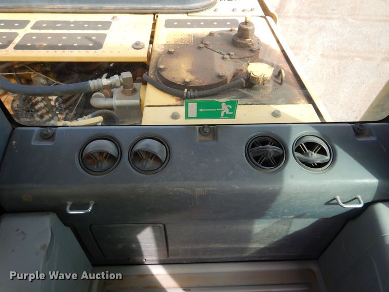 image for item DN0334 2011 Komatsu PC350LC-8  excavator