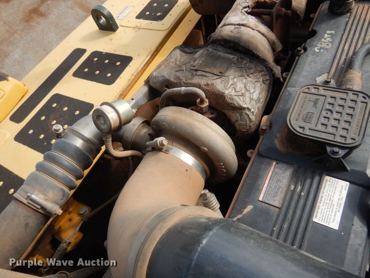 image for item DN0334 2011 Komatsu PC350LC-8  excavator