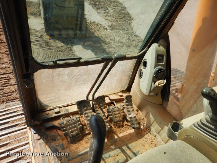 image for item DN0335 Case CX290B  excavator