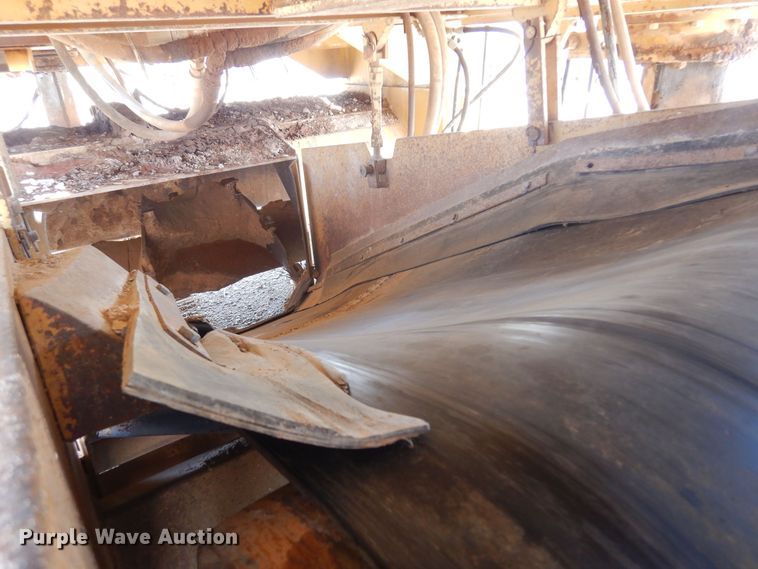 image for item DN0344 1986 Caterpillar TR-225B  asphalt trimmer