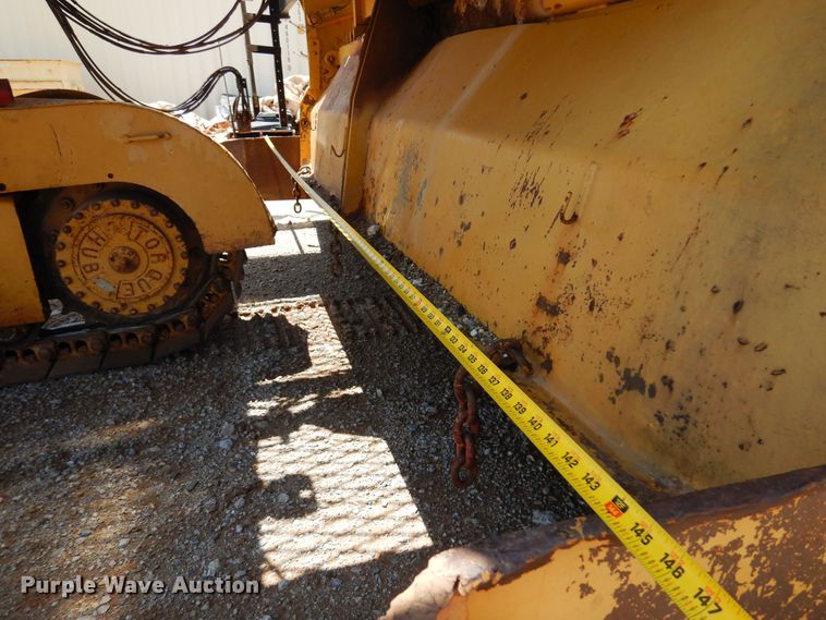 image for item DN0344 1986 Caterpillar TR-225B  asphalt trimmer