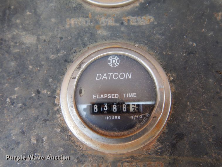 image for item DN0344 1986 Caterpillar TR-225B  asphalt trimmer