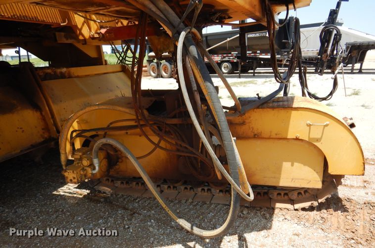 image for item DN0344 1986 Caterpillar TR-225B  asphalt trimmer