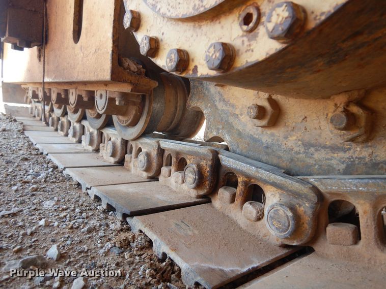 image for item DN0344 1986 Caterpillar TR-225B  asphalt trimmer