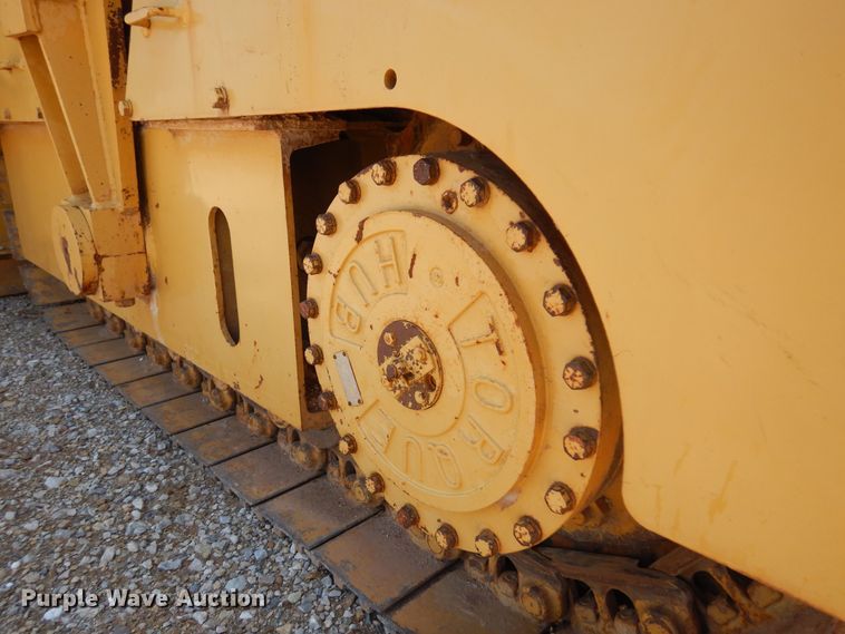 image for item DN0344 1986 Caterpillar TR-225B  asphalt trimmer