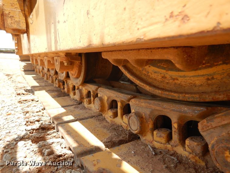 image for item DN0344 1986 Caterpillar TR-225B  asphalt trimmer