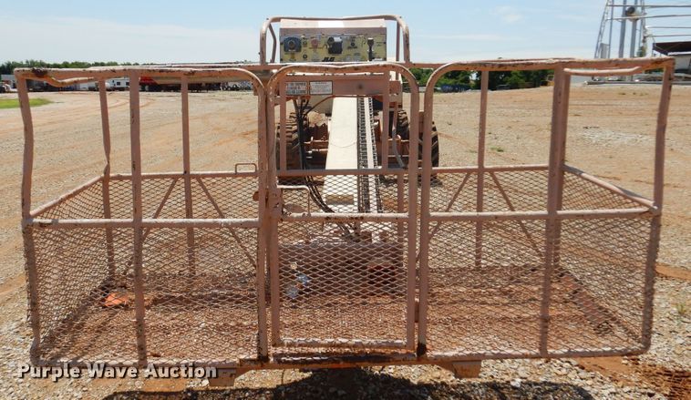 image for item DN0345 1995 JLG 80HX  boom lift