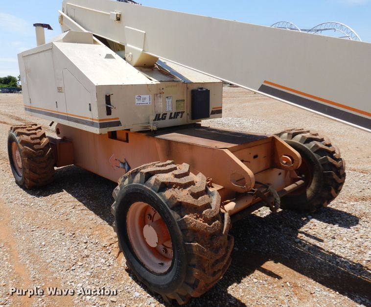 image for item DN0345 1995 JLG 80HX  boom lift