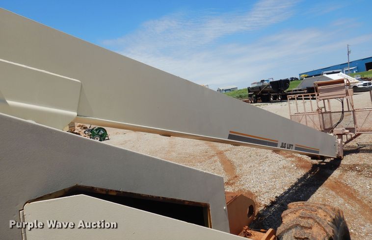 image for item DN0345 1995 JLG 80HX  boom lift