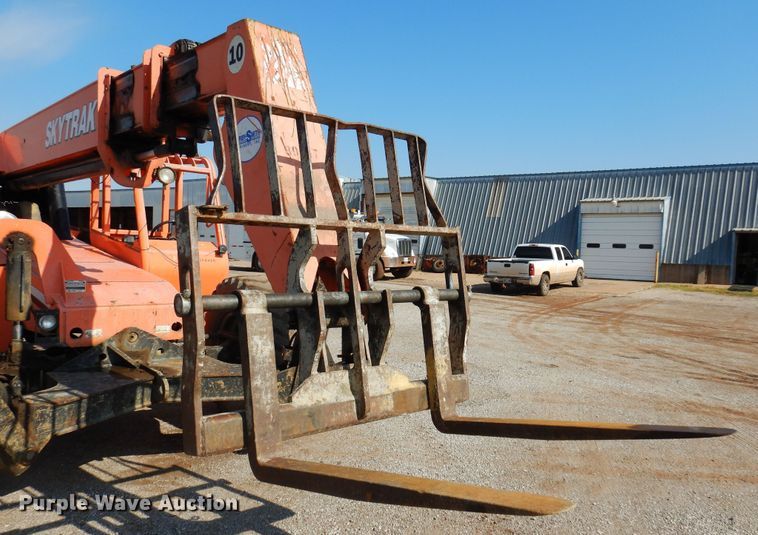image for item DN0357 2008 SkyTrak 10042  telehandler