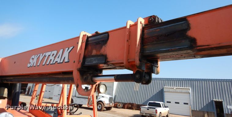 image for item DN0357 2008 SkyTrak 10042  telehandler
