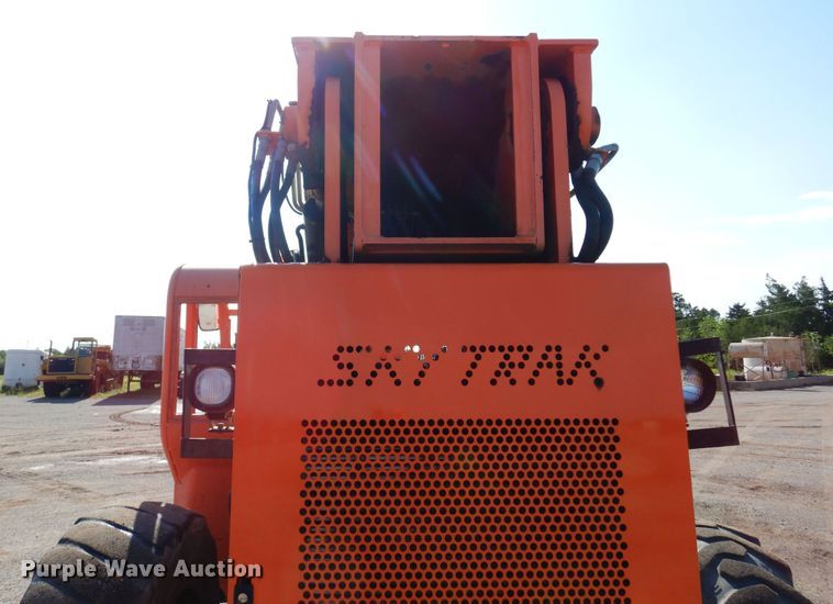 image for item DN0357 2008 SkyTrak 10042  telehandler