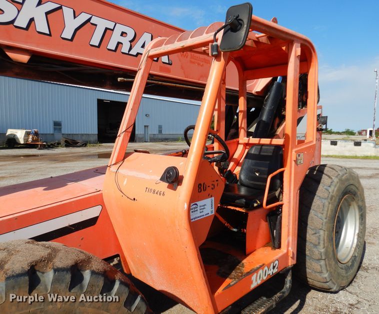 image for item DN0357 2008 SkyTrak 10042  telehandler