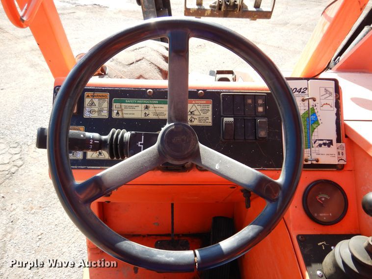 image for item DN0357 2008 SkyTrak 10042  telehandler