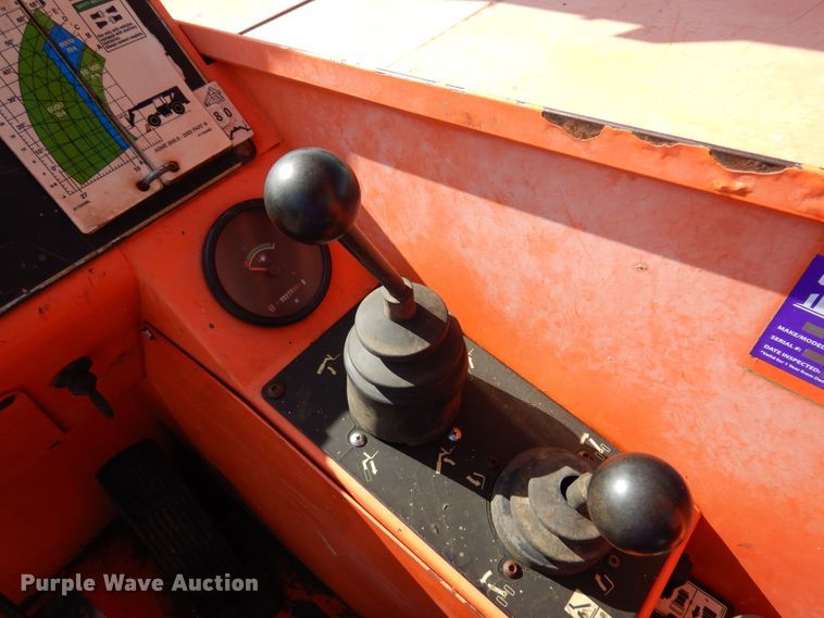 image for item DN0357 2008 SkyTrak 10042  telehandler