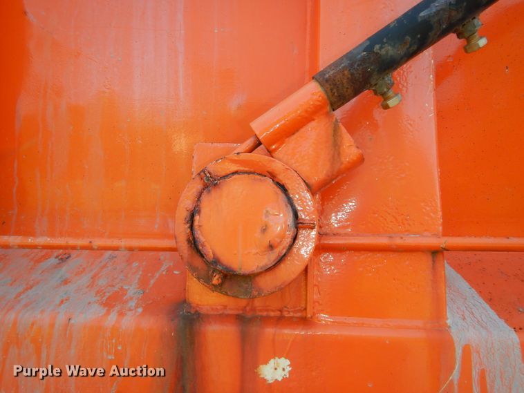 image for item DN1593 2002 Sterling LT9511  dump truck