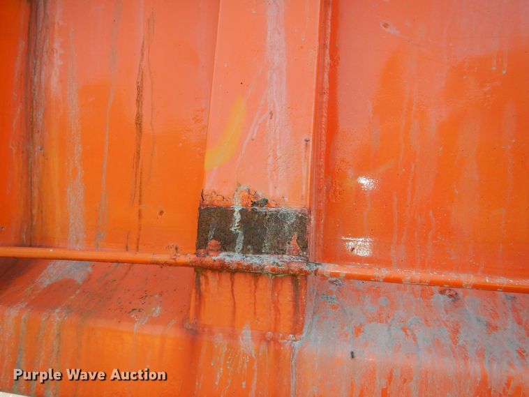 image for item DN1593 2002 Sterling LT9511  dump truck