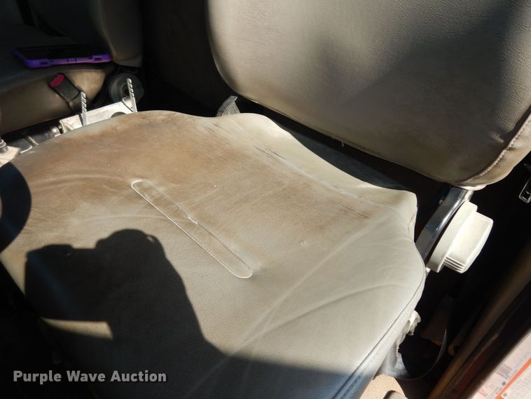 image for item DN1593 2002 Sterling LT9511  dump truck