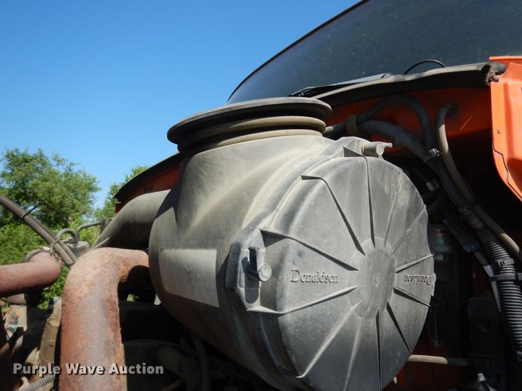 image for item DN1593 2002 Sterling LT9511  dump truck