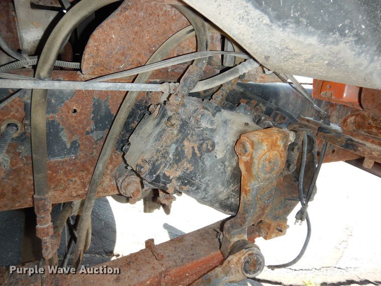 image for item DN1593 2002 Sterling LT9511  dump truck