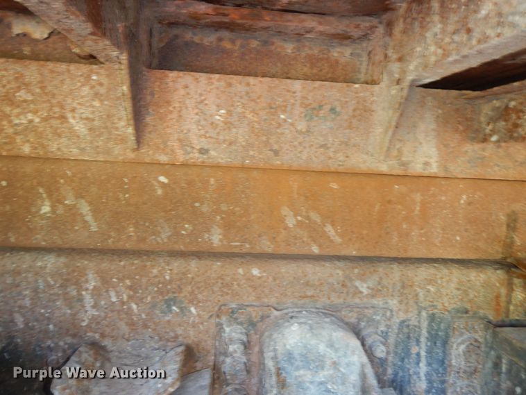 image for item DN1593 2002 Sterling LT9511  dump truck