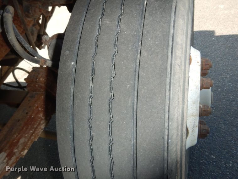 image for item DN1593 2002 Sterling LT9511  dump truck