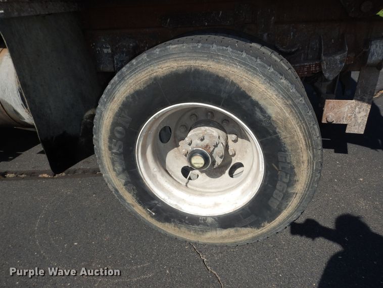 image for item DN1593 2002 Sterling LT9511  dump truck