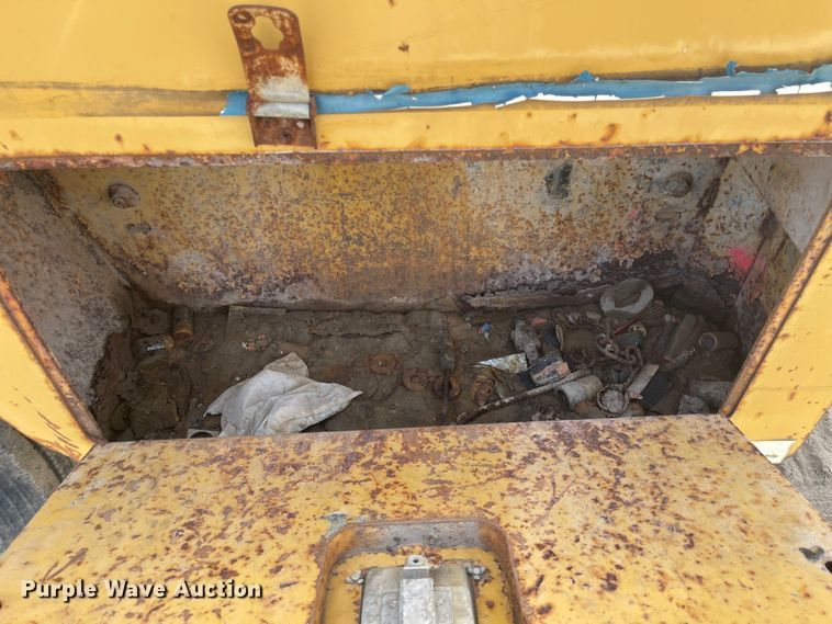 image for item DN7427 1994 Vermeer Navigator D4  directional boring unit