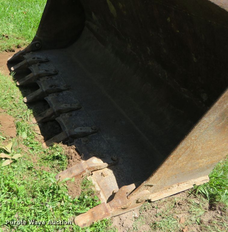 image for item DN7990 2004 John Deere 655C  track loader