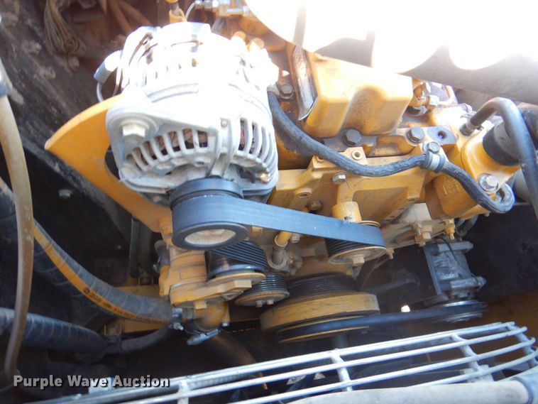 image for item DP4240 2011 John Deere 200DLC  excavator