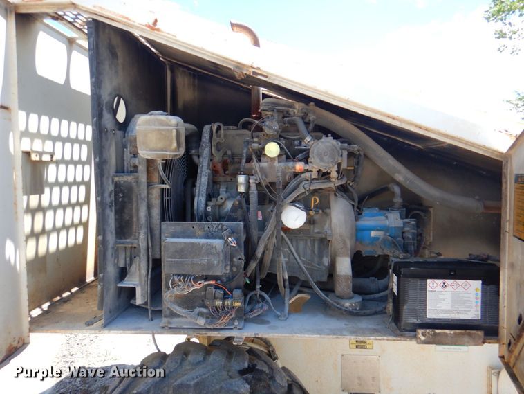 image for item DP4248 1996 Mark Lift CH60C  boom lift