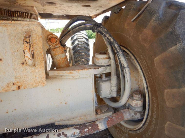 image for item DP4248 1996 Mark Lift CH60C  boom lift