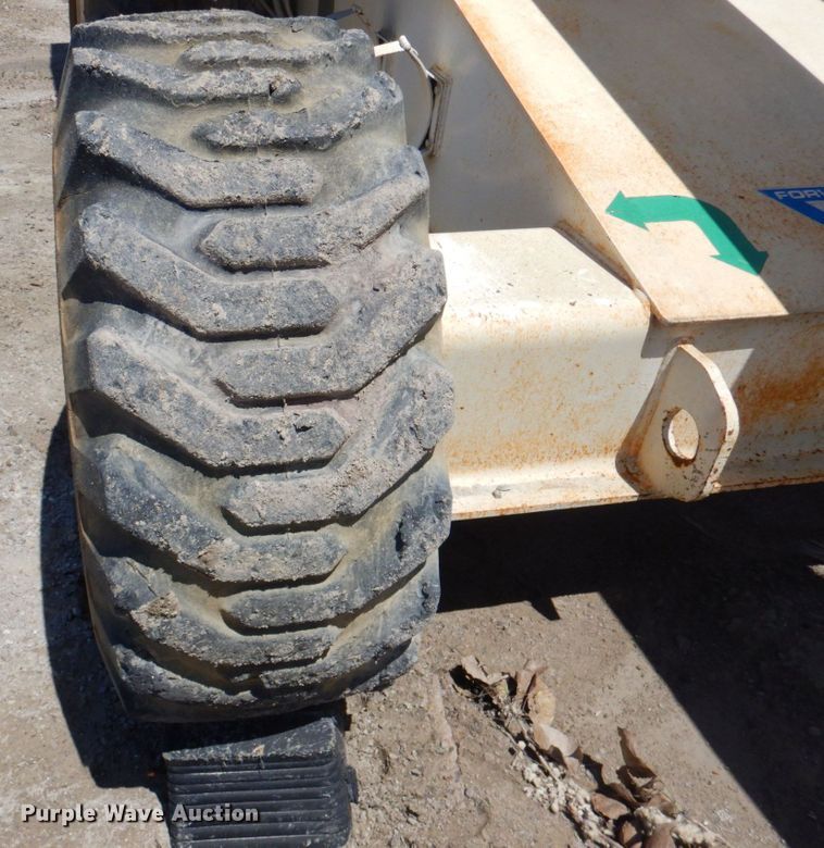 image for item DP4248 1996 Mark Lift CH60C  boom lift