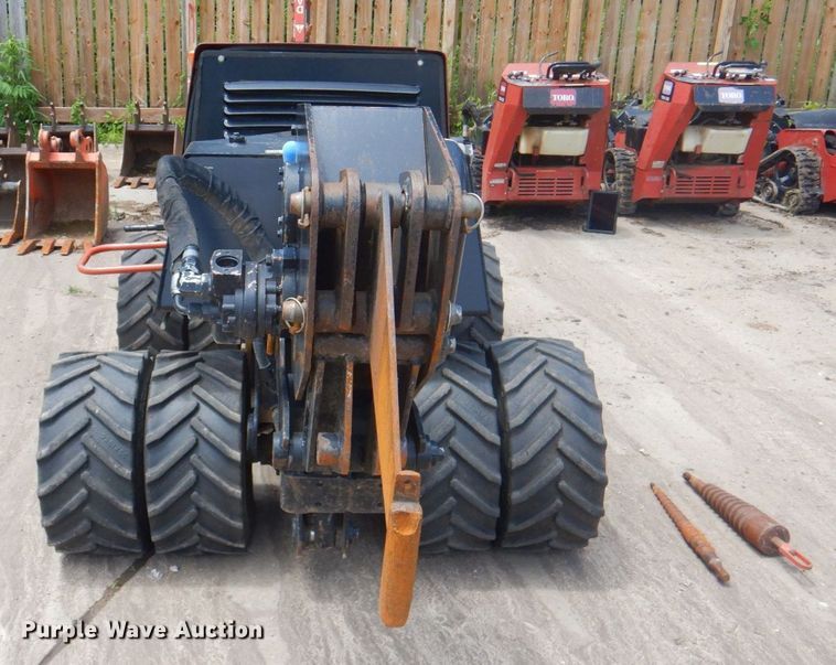 image for item DP4253 2013 Ditch Witch 410SX  cable plow