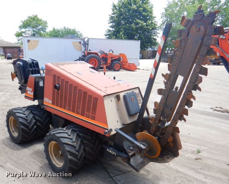 image for item DP4253 2013 Ditch Witch 410SX  cable plow