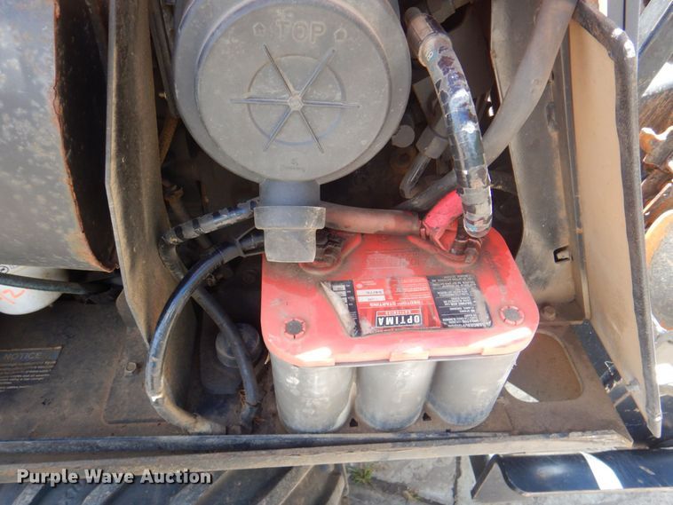 image for item DP4253 2013 Ditch Witch 410SX  cable plow