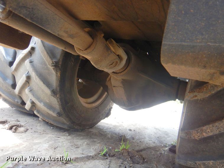 image for item DP4253 2013 Ditch Witch 410SX  cable plow